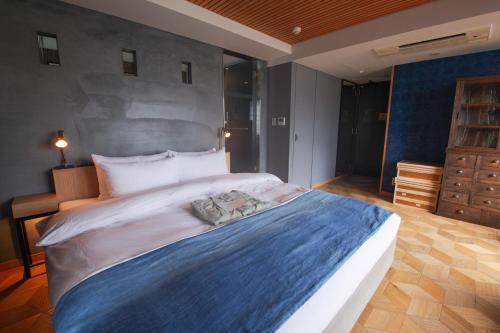 King Room with Terrace