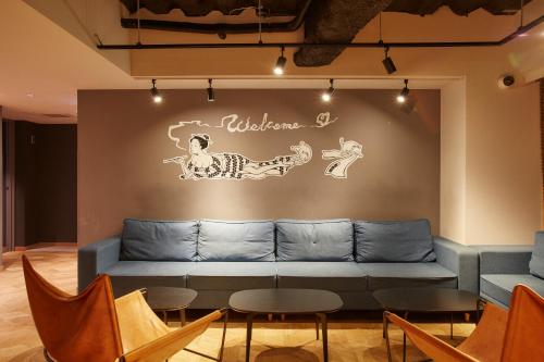 6-Bed Mixed Dormitory Room