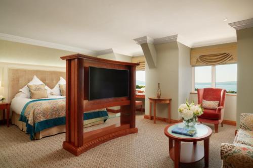 Superior King Room 