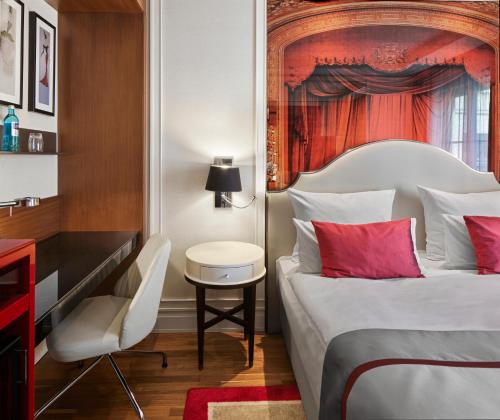 Classic Double Room