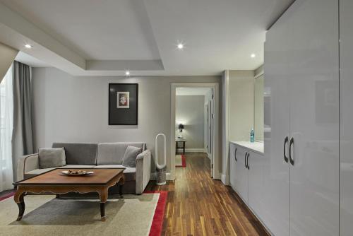 Titanic Suite