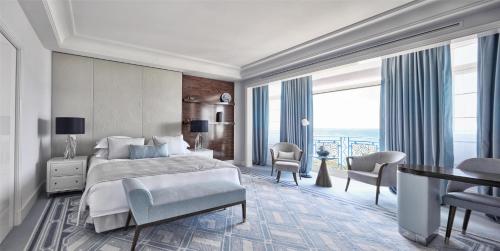 Prestige King Suite with Sea view