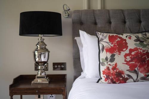 Hunters Yard, Guest room, 2 Double, Garden view
