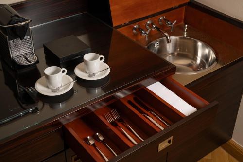 Monastery King Suite