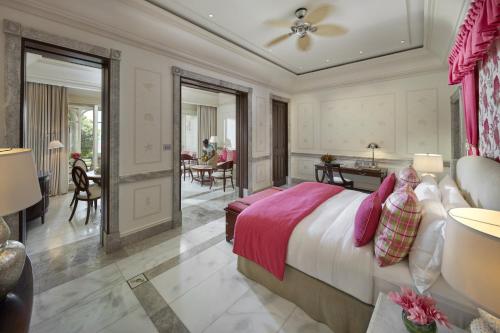 One Bedroom Beachfront Suite