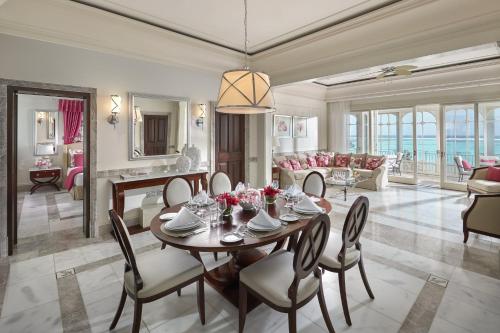 Two Bedroom Suite with Sea View