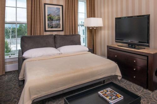 Premier King (Main Resort) 