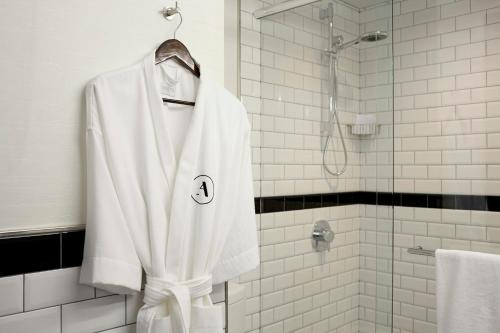 Double Double Guest Room