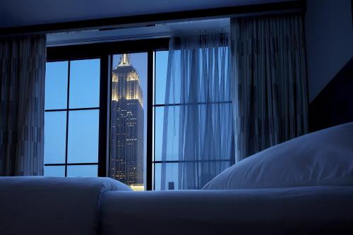 Double Double Empire View Guest Room