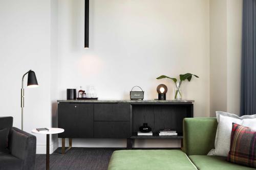 One Bedroom King Suite