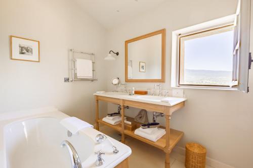 Prestige  Ventoux Room 