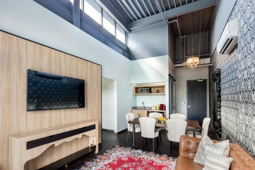 King Suite