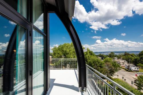 King Suite with Balcony