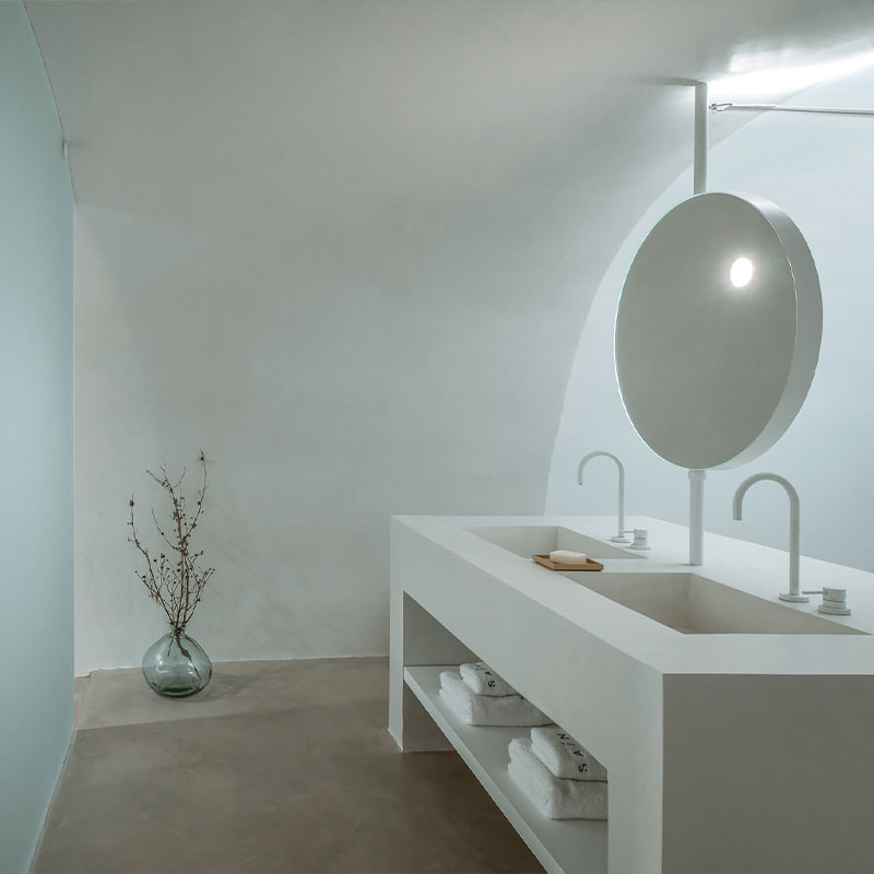 Iconic Suite with Private Outdoor Plunge
