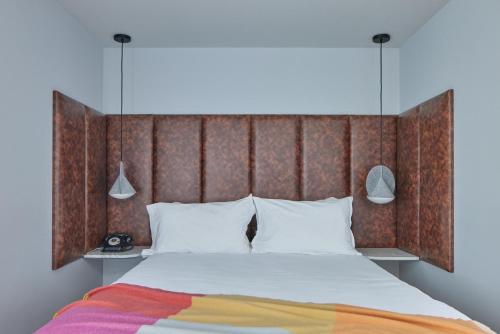 Open Plan Suite