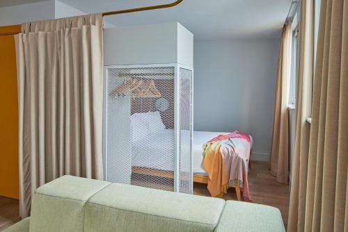 One Bedroom Open Plan Suite