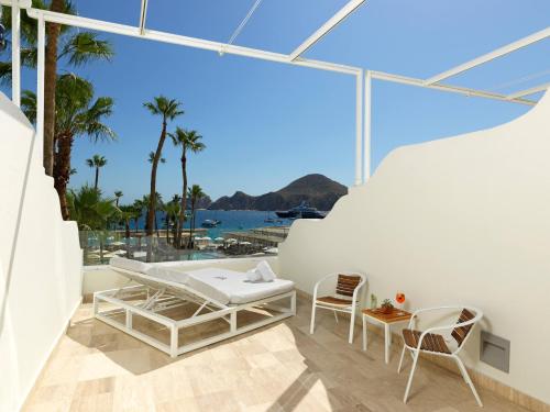 Extra ME+ Junior Suite with Terrace