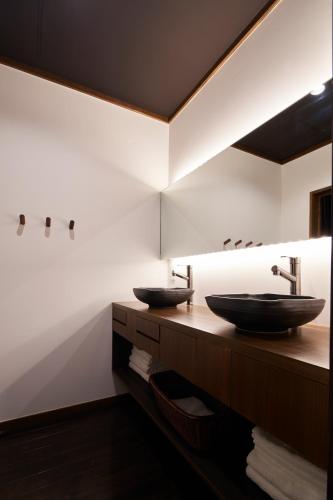Japanese-Style Room - Bushigura