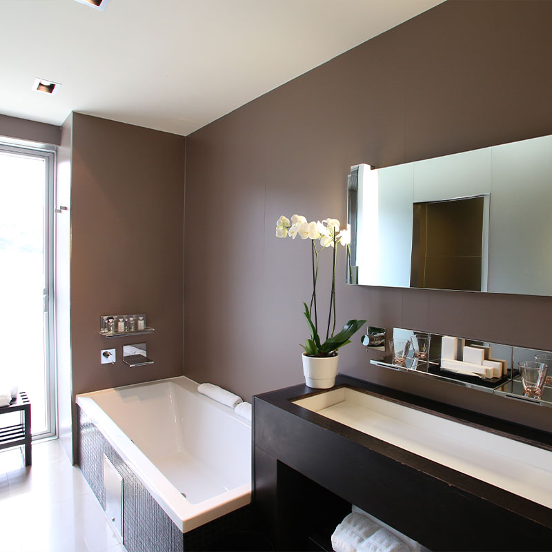 Royal Suite Deluxe with Spa Access