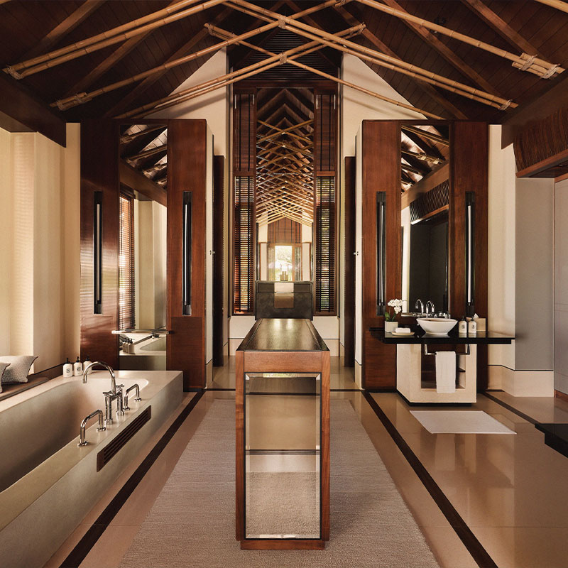 Grand Water Villa with Pool 