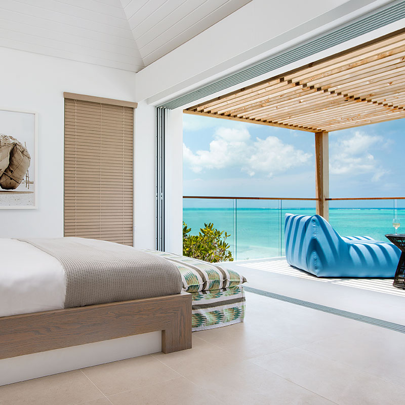 North Shore 4 Bedroom Beachfront Villa 