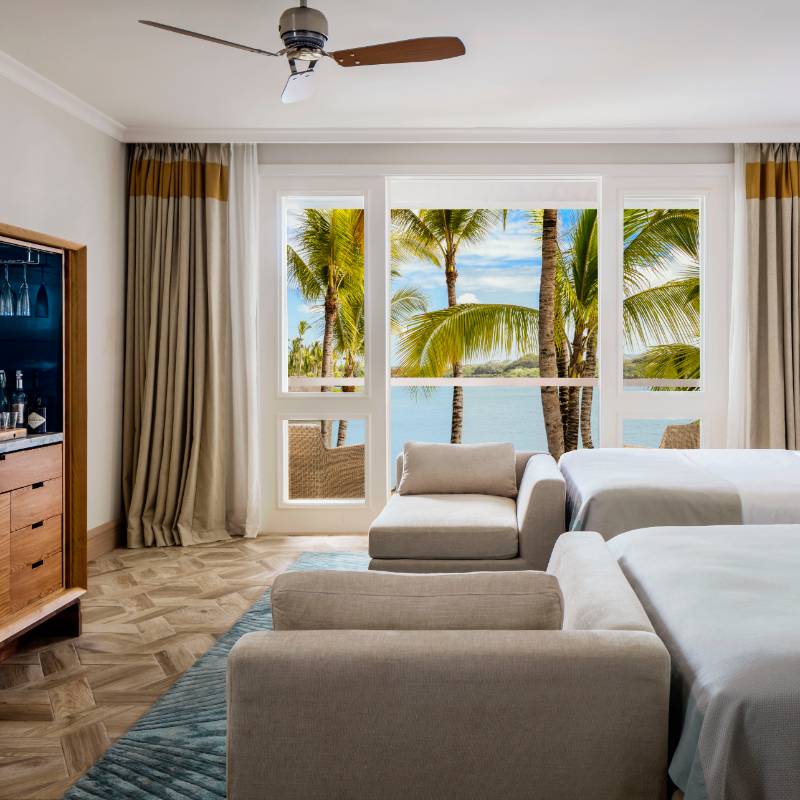 Lagoon Room