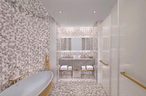 Luxe Two Bedroom Suite with New Year Gala Dinner