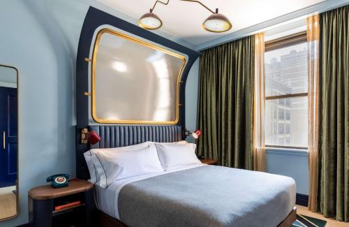 King Room with City View