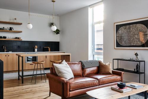 Second Floor Studio with Street View