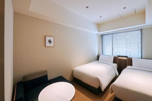 Twin Room with Shower