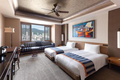Short Stay (Check-in 17:00~/ Check-out ~11:00) - Executive Twin Room with City View