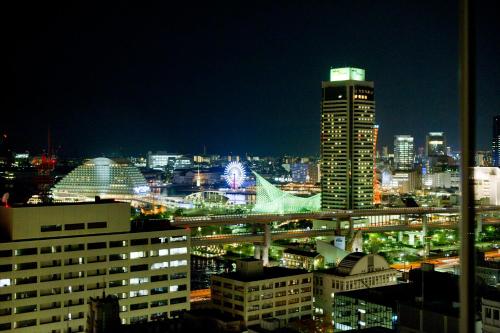 Short Stay (Check-in 18:00~/ Check-out ~10:00) - Superior Twin Room with Harbour Side