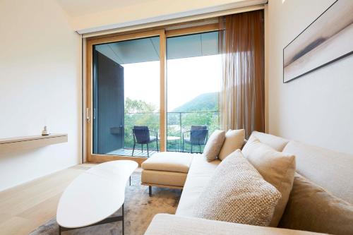 Deluxe Twin Room with River View