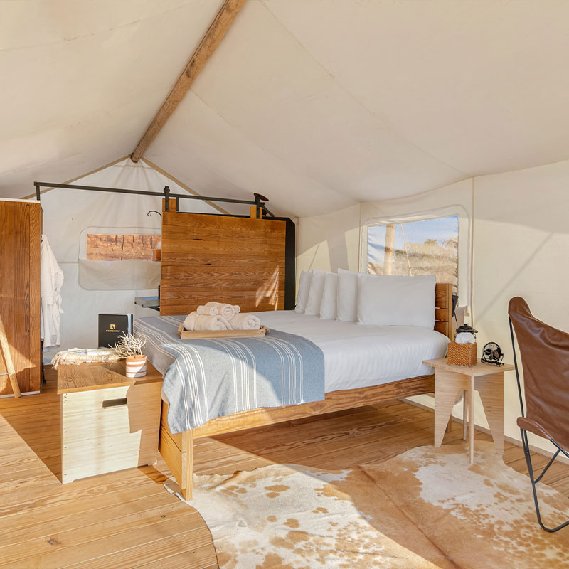 Deluxe Tent with Kids Tent