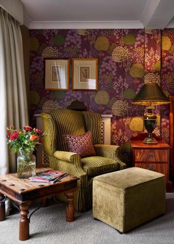 Splendid Room