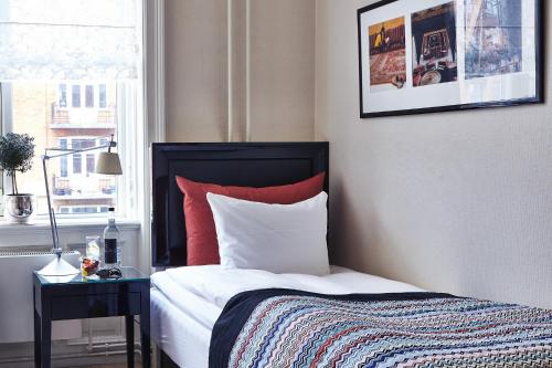 Small Single Room