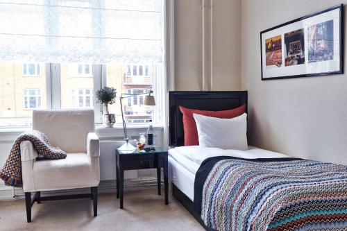 Small Single Room