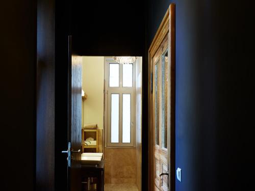 Standard Double Room (1)
