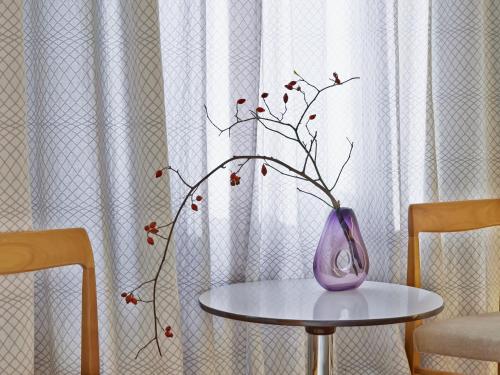 Standard Double Room (1)