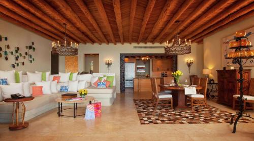 Three-Bedroom Villa with Ocean View
