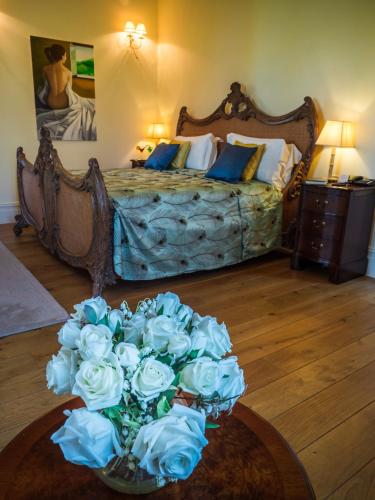 Superior Double Room with Balcony and Valley View