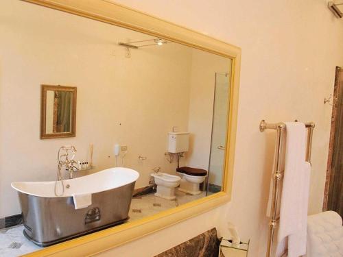 Superior Double Room with Balcony and Valley View