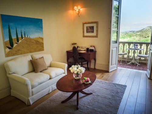 Superior Double Room with Balcony and Valley View