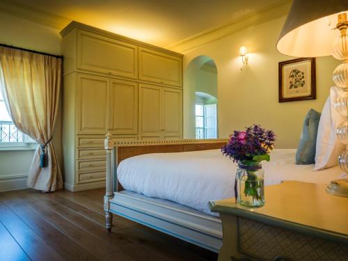 Deluxe Double Room with Valley View