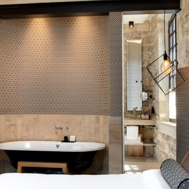 Prestige Room 