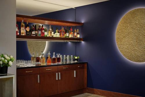 2-Bedroom Premium Executive Suite with Club lounge access