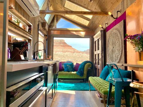 Deluxe Family Suite