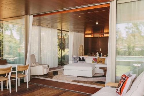 Pool-Suite Villa