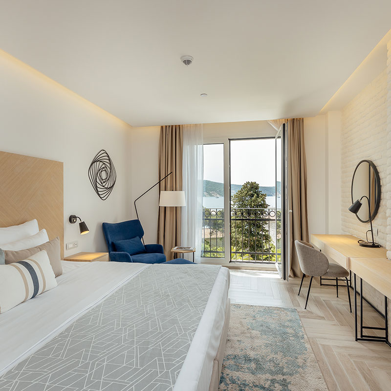 Superior room in Contemporary Building