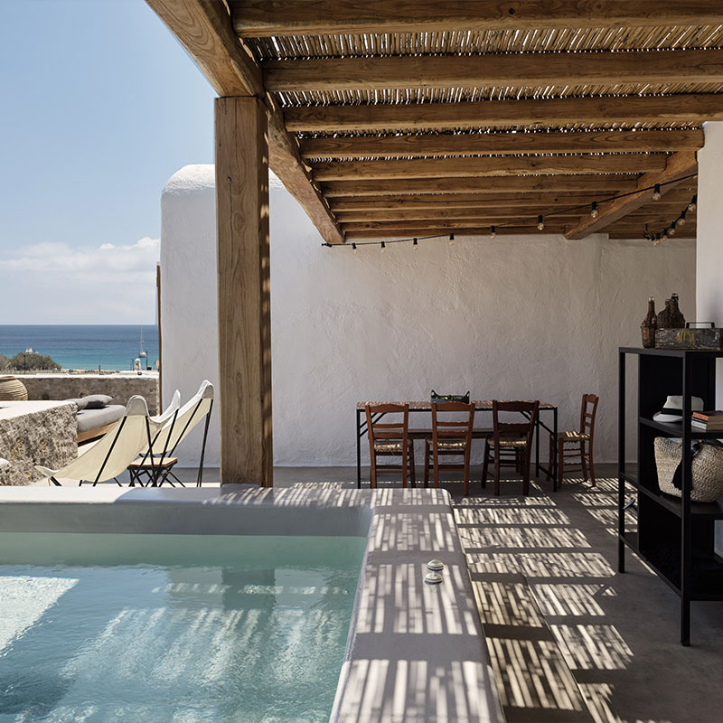Grand Nomad 2B Suite – Pool & Hot Tub